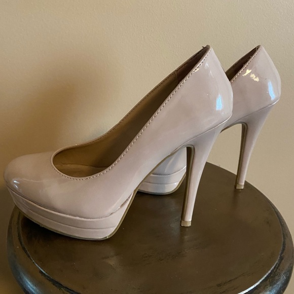Ladies shoes - Picture 2 of 7